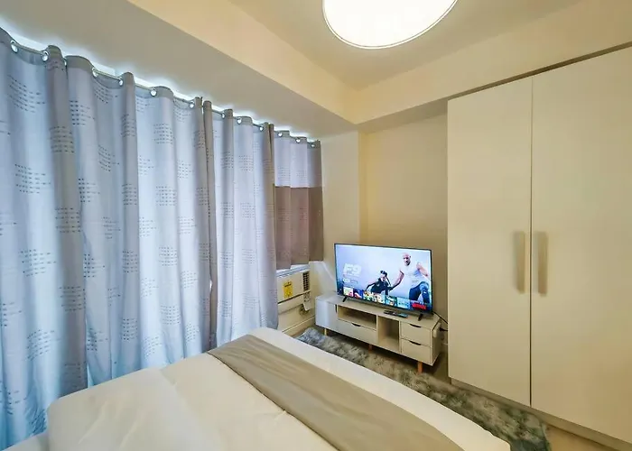 Apartamento Citispace 1br Condotel At Azure Urban Near Airport #az03a *