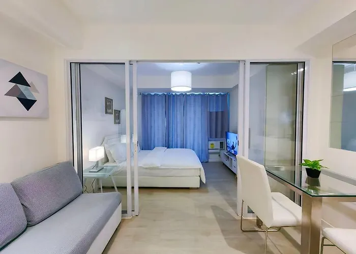 Citispace 1br Condotel At Azure Urban Near Airport #az03a *