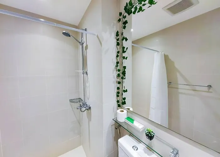 Citispace 1br Condotel At Azure Urban Near Airport #az03a