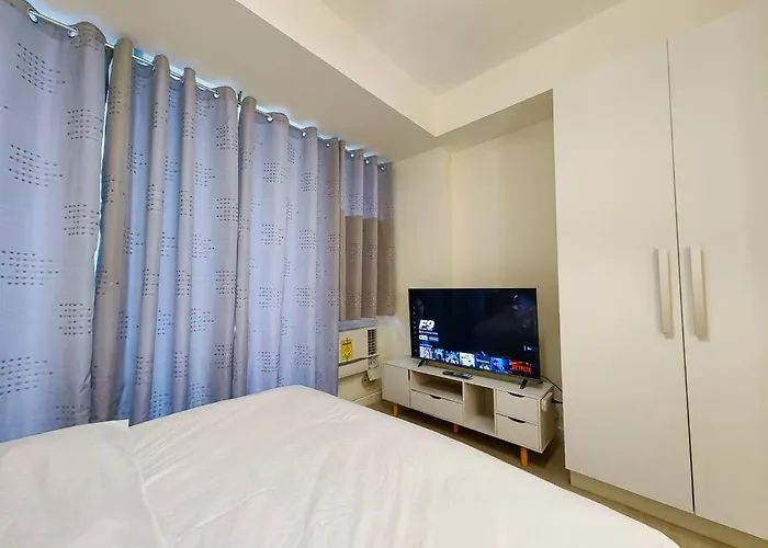 Apartamento Citispace 1br Condotel At Azure Urban Near Airport #az03a *